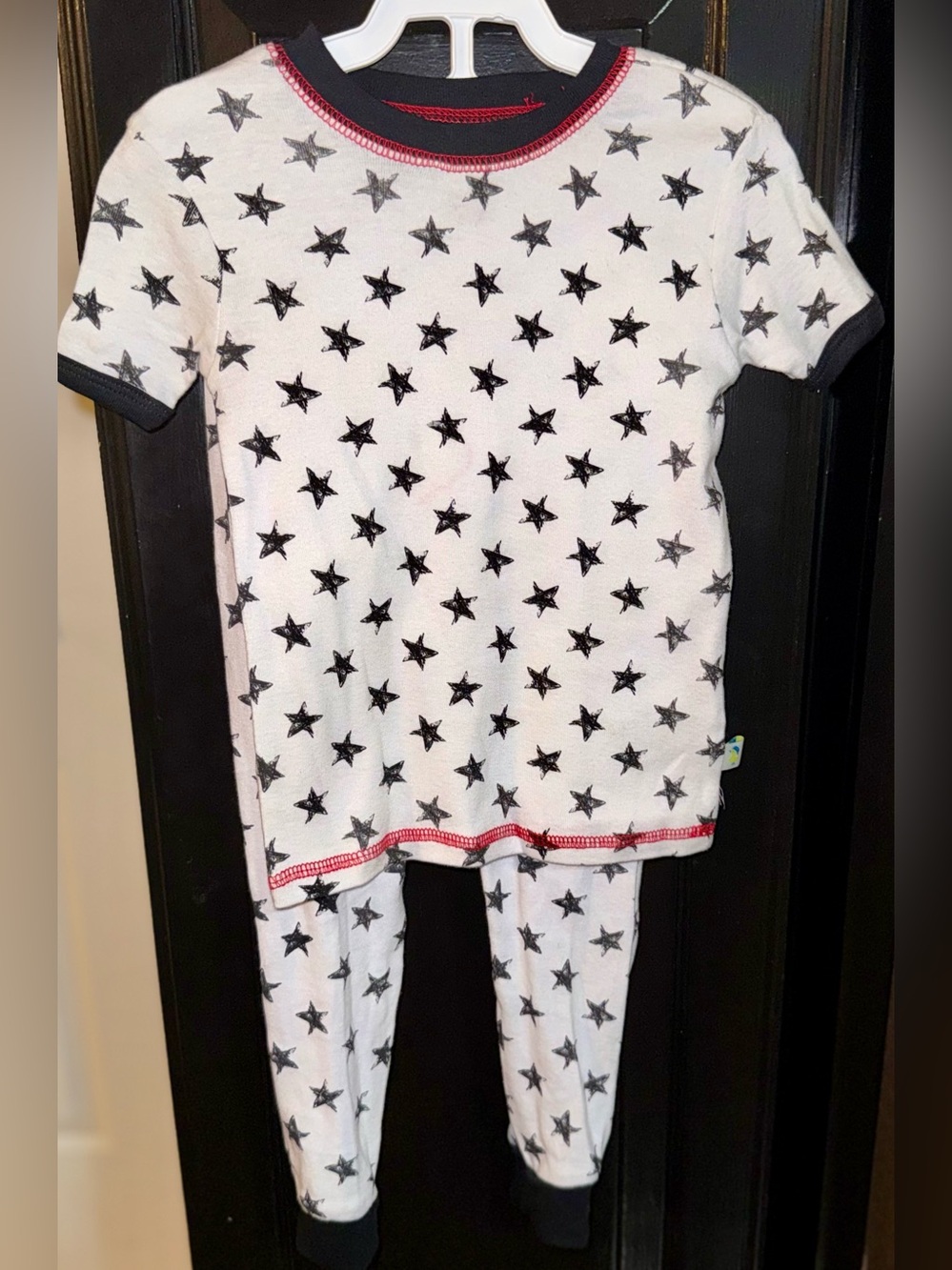 NWOT Kids Star-Print Short Sleeve Pajama Set - White with Black Stars